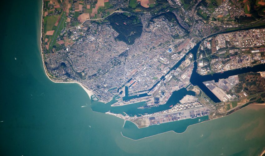 Today’s Image of the Day comes courtesy of the NASA Earth Observatory and features a look at the city of Le Havre, France and the English Channel.