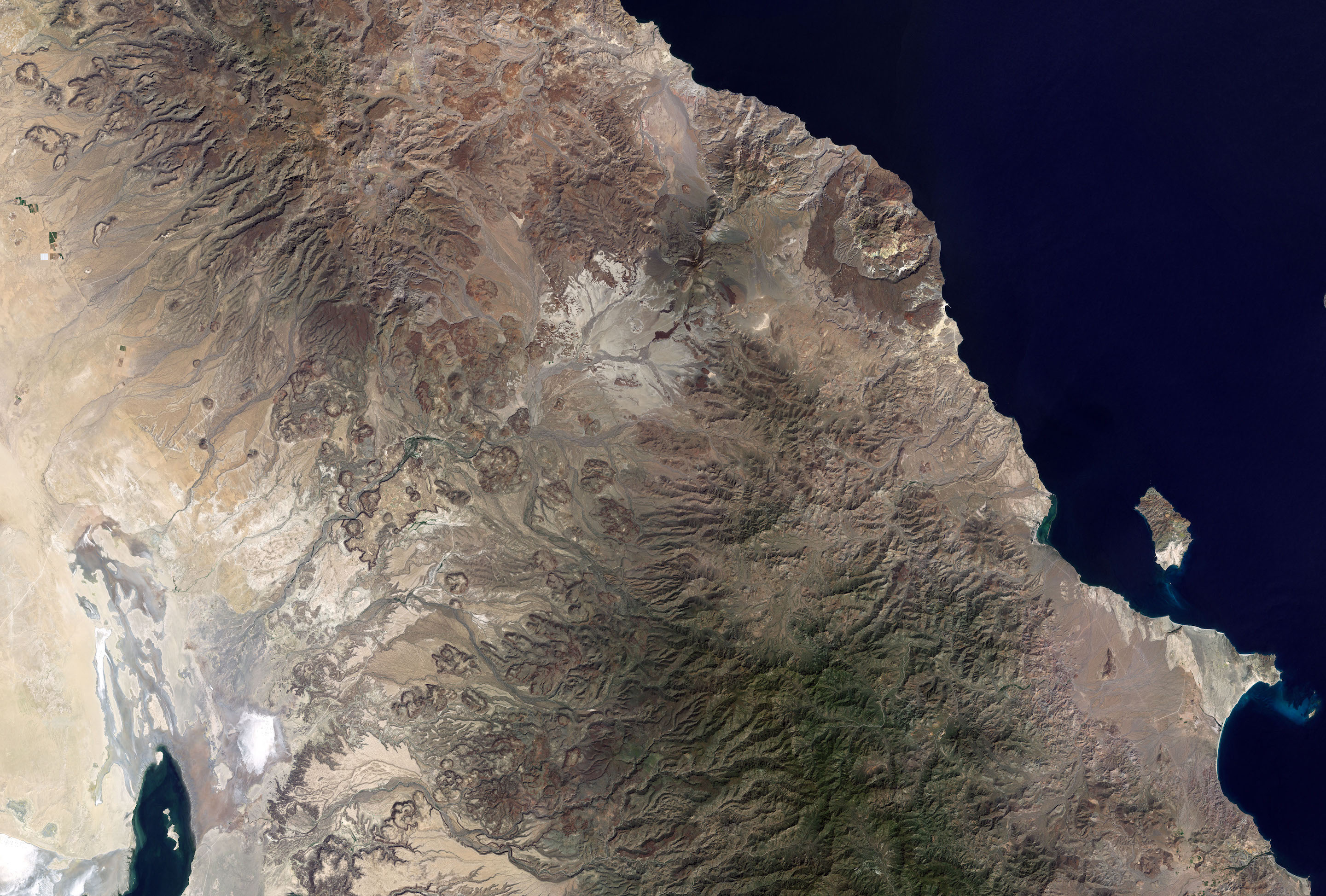 Today’s Image of the Day comes from the NASA Earth Observatory and features a look at several different volcanoes in Baja California.