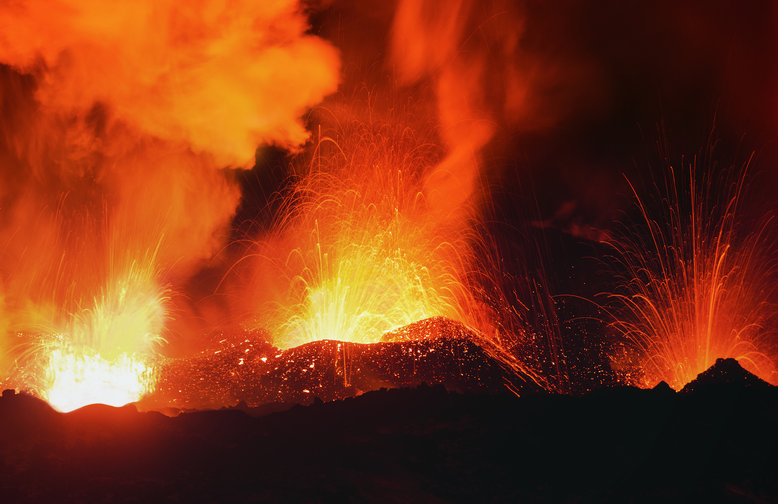 Earth’s greatest mass extinction occurred in a geological instant