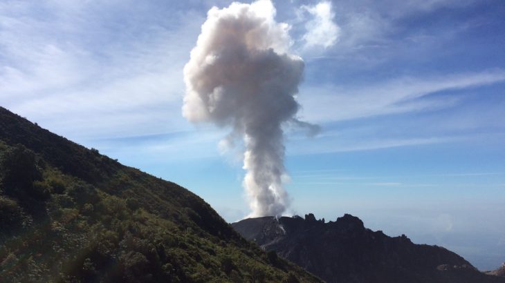 A new method could help reduce the dangers, health risks, and travel impacts of ash plumes during a volcanic eruption.