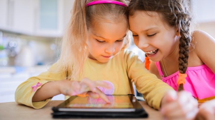 A new study has revealed how often children are targeted by advertisers while playing with their favorite apps.