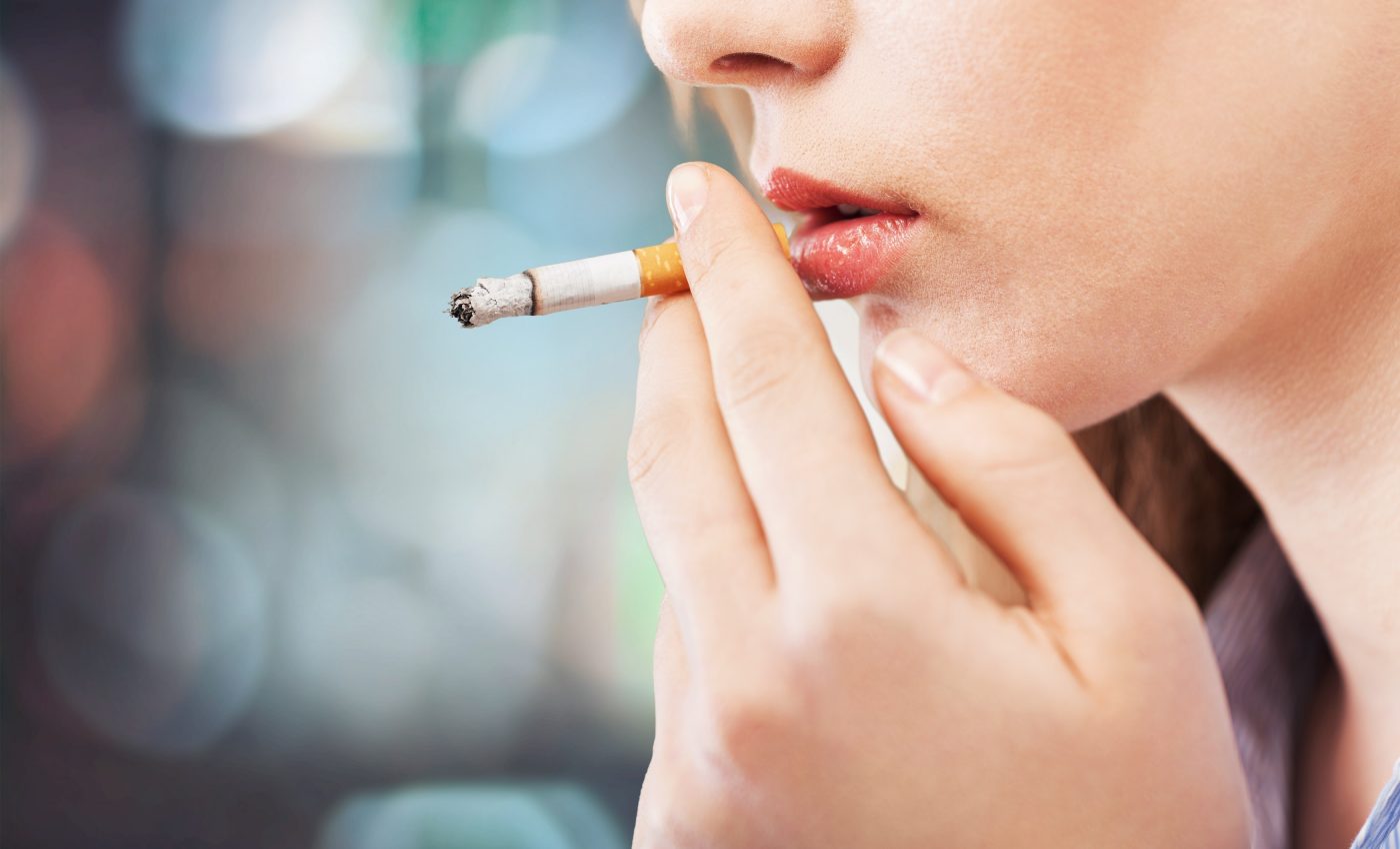 is vaping better than chewing tobacco 🚭 Vaping vs. Smoking — Which is Safer for Your Lungs? 🫁 Think vaping is  the 
