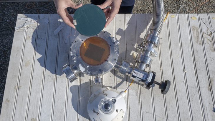 Researchers have shown that heat from the sun and coldness from outer space can be collected at the same time with a single device.