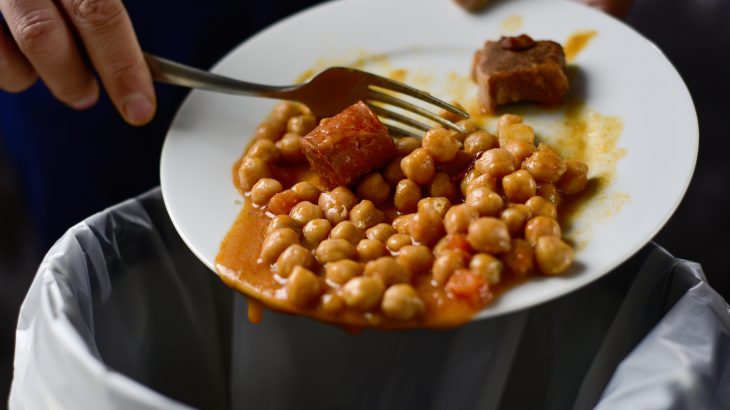 According to a new survey from the American Dairy Association Mideast, 94 percent of Americans waste food at home.