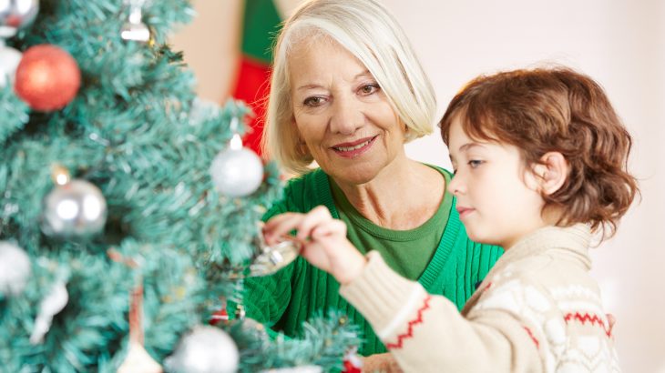 A Swedish study has found that the risk of having a heart attack peaks on Christmas Eve, especially for people who are sick or elderly.