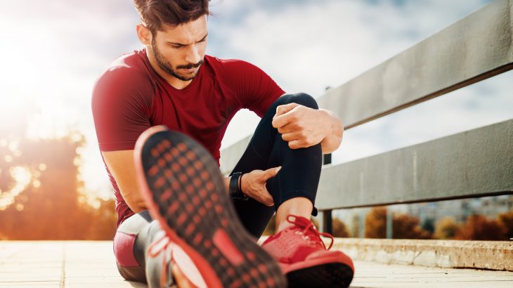 Researchers at McGill University have discovered that men are generally more sensitive to pain than women.