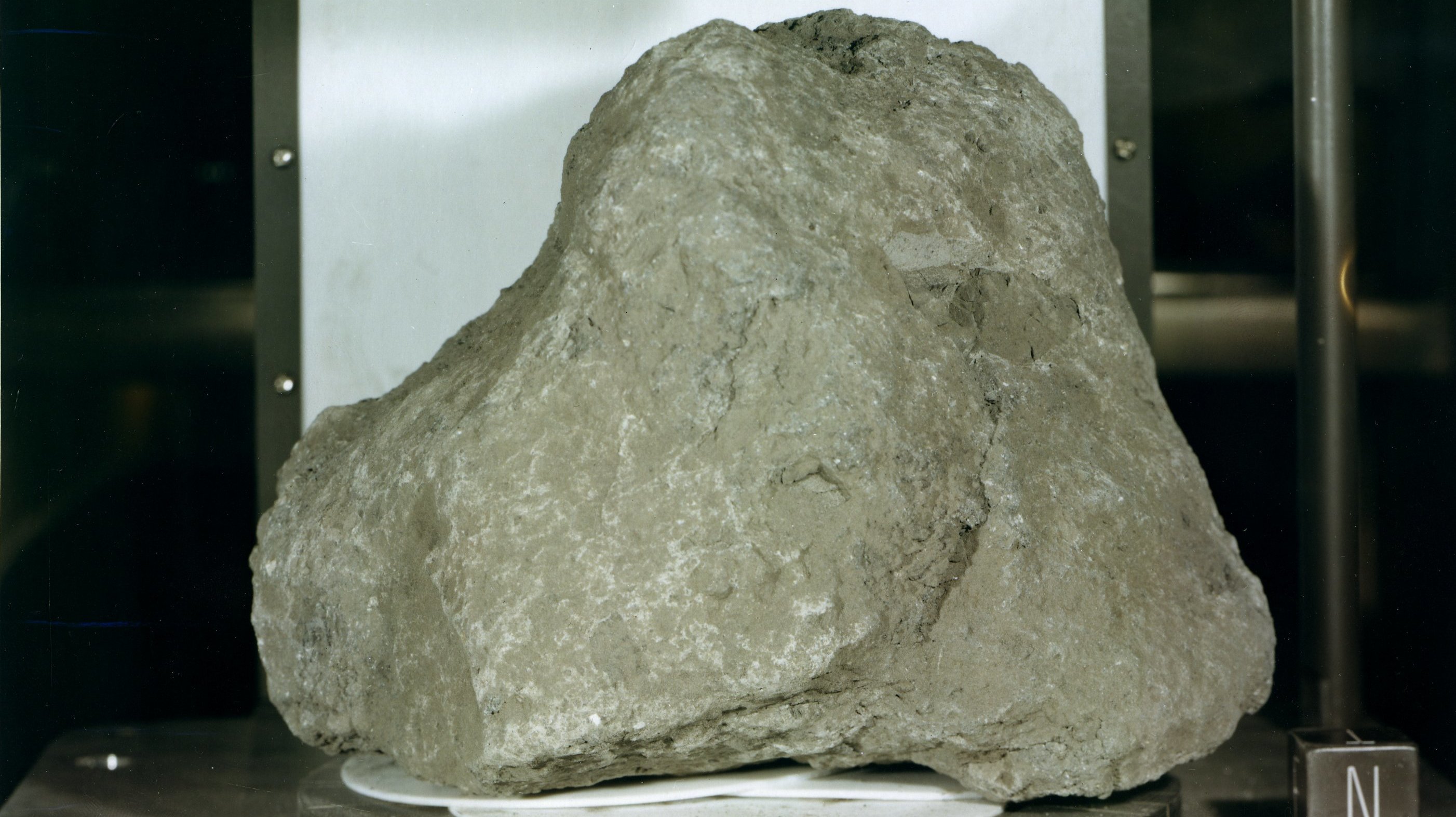 * **Historic Sale! Biggest Chunk Of Mars On Earth Sells For $5.3M!** - r1jkjkp