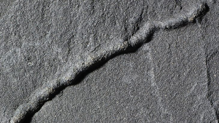 Geologist Abderrazak El Albani of the Institut de chimie des milieux et matériaux de Poitiers discovered the oldest evidence of mobility.