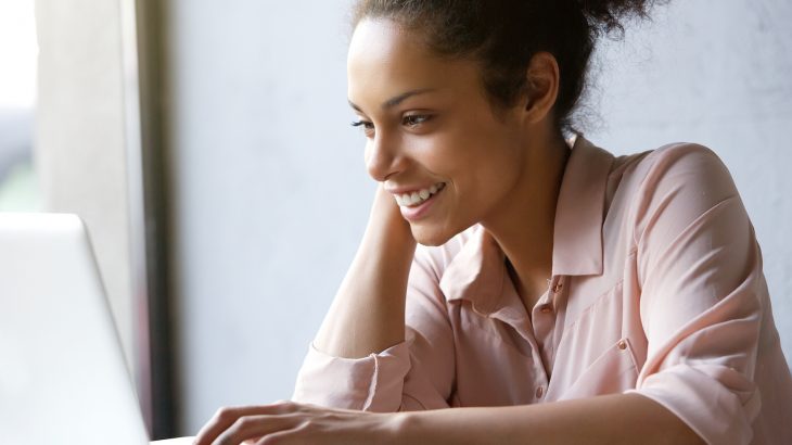 Individuals who set realistic goals have a greater sense of well-being, according to psychologists at the University of Basel.