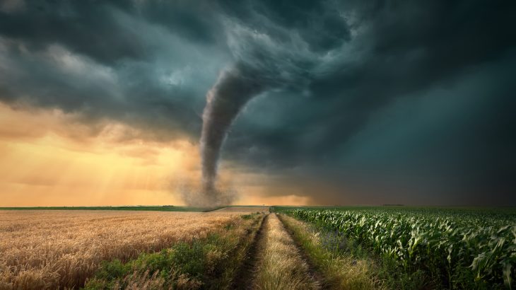 According to a new report, tornadoes claim fewer than 100 lives each year in the United States, but this number still needs to be reduced.