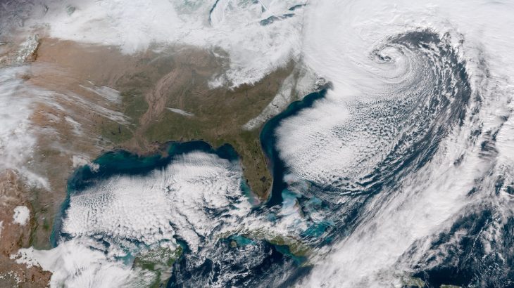 When it comes to what kind of weather is normal and what is unusual, people have very short memories, according to a new study led by the University of California, Davis.
