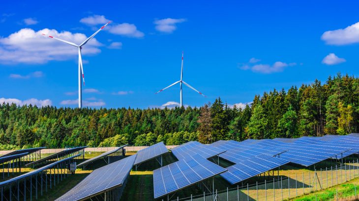 Renewable energy and energy efficiency policies have worked to reduce CO2 emissions in 18 developed economies, including the U.K., U.S., France, and Germany.