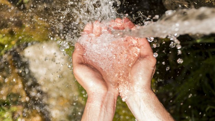 A new online tool has been created by UN University to guide nations through six steps to achieve clean water and sanitation for all by 2030.