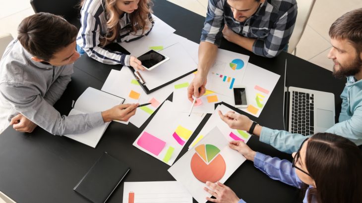 When it comes to group decisions, sometimes less information can actually lead to better decisions, a new study of animal groups has found.