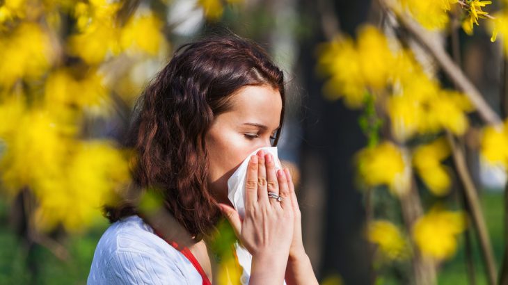 A new study has revealed that pollen that is released by certain species of grass is contributing to increased asthma attacks and intense hay fever.