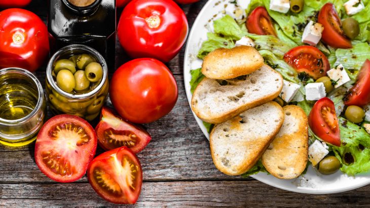 A new study has revealed that the consumption of a Mediterranean diet may help prevent overeating and obesity.