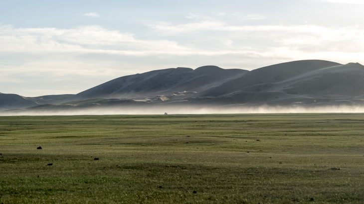 A new study theorizes that ancient humans may have been able to migrate through the mountains and deserts of Central and Northern Asia under wetter conditions.