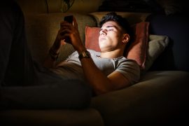 According to a new study, sleep deprivation increases the likelihood that teenagers will engage in risky sexual behavior.