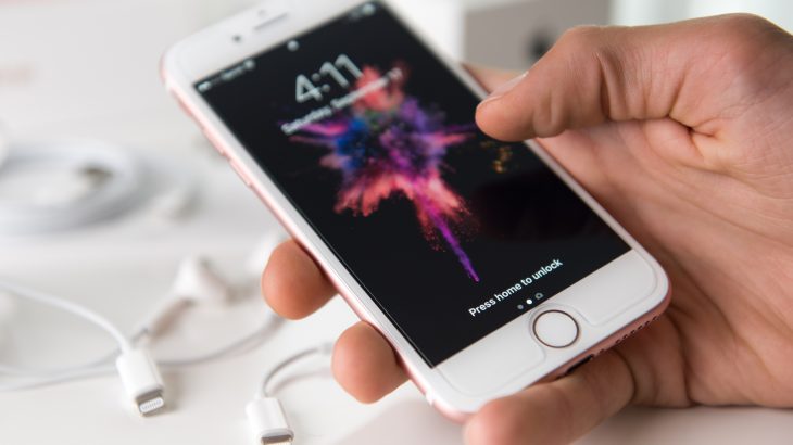 Smartphones are becoming more and more integrated into our daily lives all the time, and new research has found a link between smartphone usage and obesity.