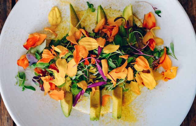 edible flowers, salad