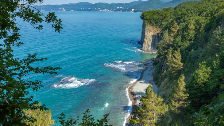 According to a new study published by the American Geophysical Union, warmer winters are changing the composition of the Black Sea.