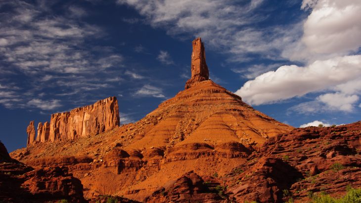 Standing nearly 400 feet tall and looming over the Castle Valley in Utah, Castleton Tower is a popular destination for rock climbers.