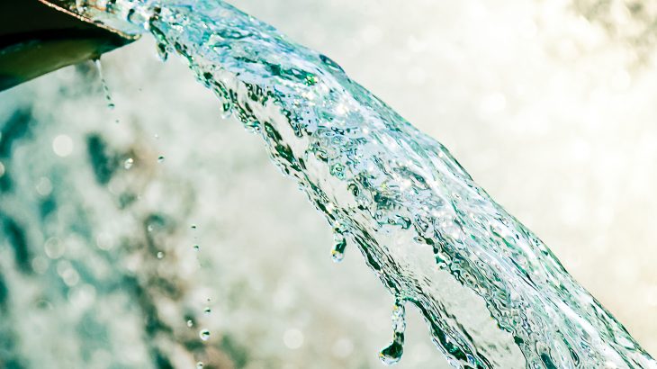 In a new study from Swansea University, experts have introduced a groundbreaking method of water treatment that does not require the use of solvents.