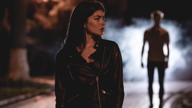 The brain responds to a perceived threat differently when it is close compared to when it is far away, according to a study from Duke University.