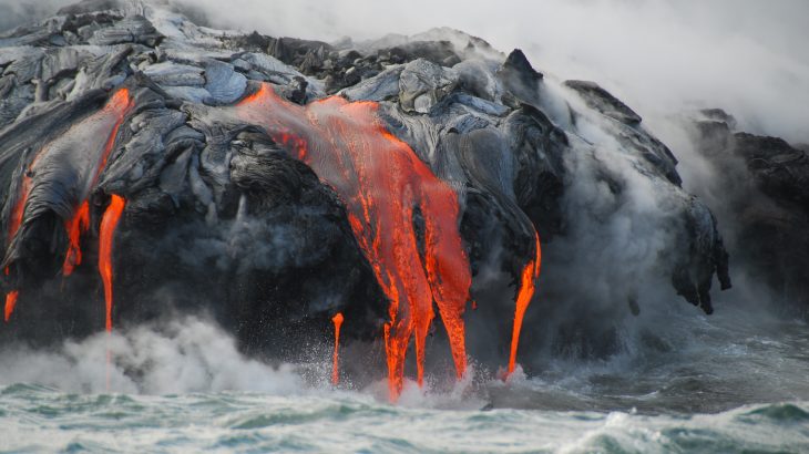 A new study from UH Mānoa and the USGS has revealed that the massive Kīlauea eruption was triggered by relatively small changes, including the accumulation of pressure in the upper parts of the volcano that drove magma into the lower flank.