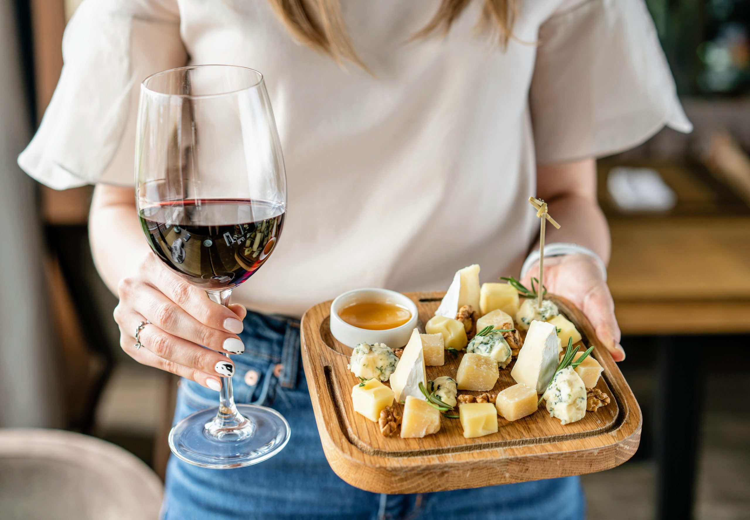 Red wine and cheese help prevent cognitive decline • Earth.com - Vimarsana News