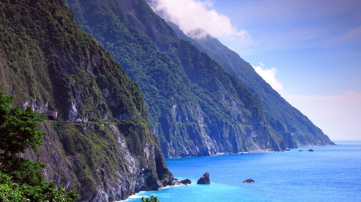 Researchers have discovered that giant sandworms, previously known only in fiction, actually roamed the seafloor near Taiwan millions of years ago