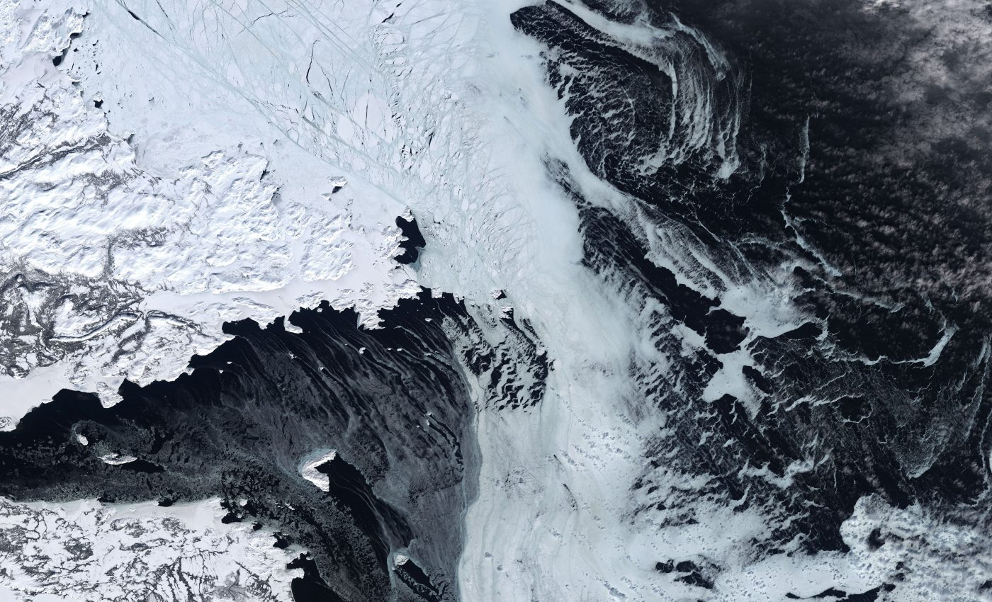 Changing ice patterns on the Labrador Sea •