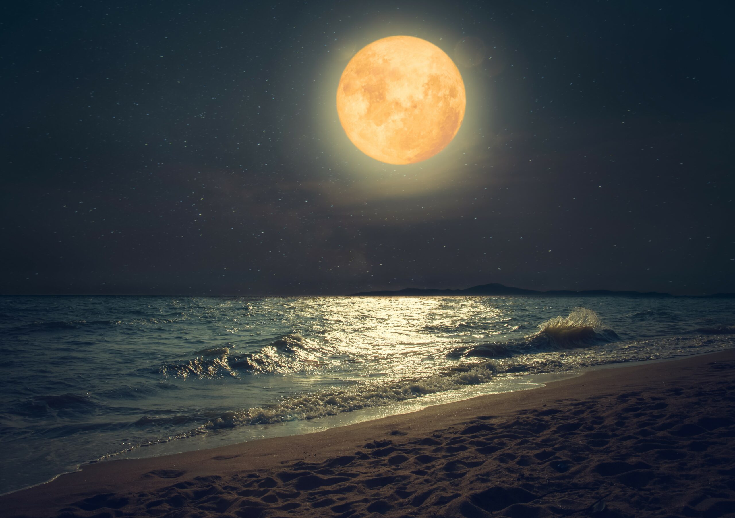Tonight s Worm Moon Marks The Beginning Of Spring Earth