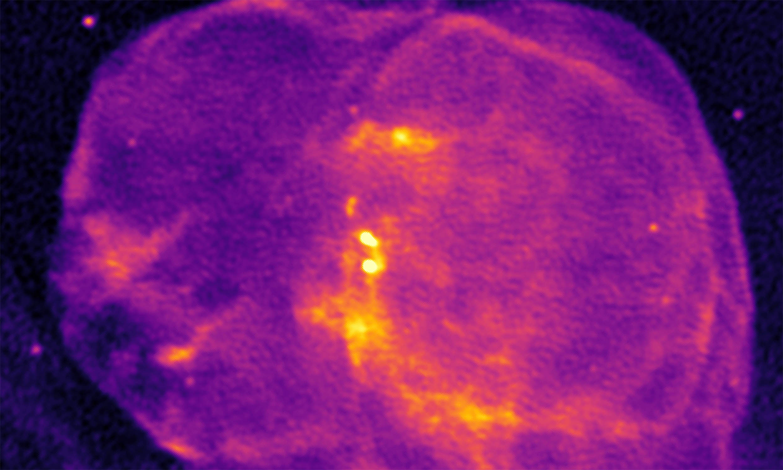 Garden-sprinkler-shaped jet found in distant neutron star