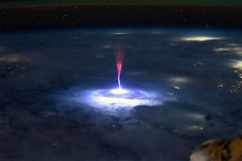 News article thumbnail