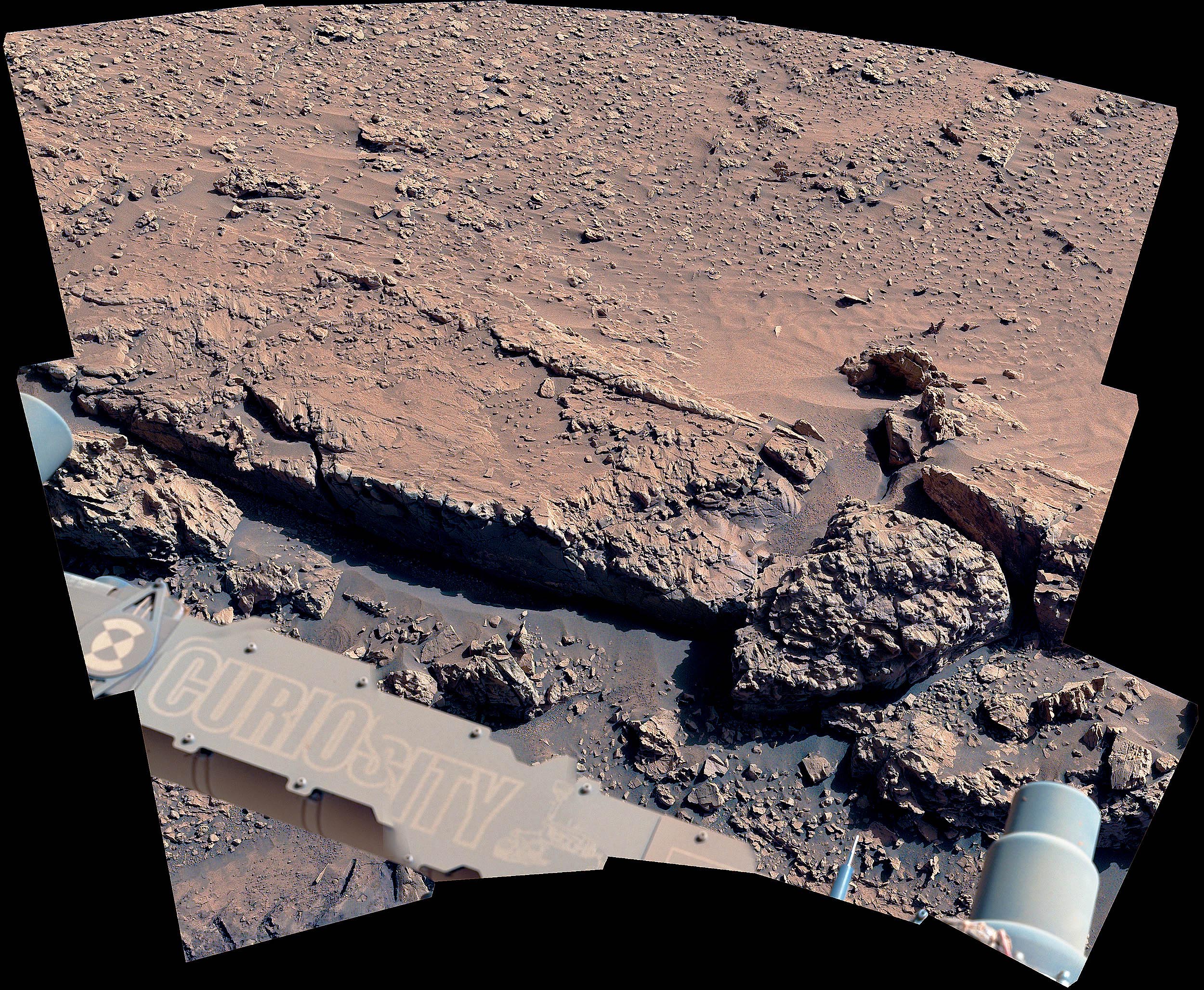 Mysterious ridges on Mars hint at an unexpected past