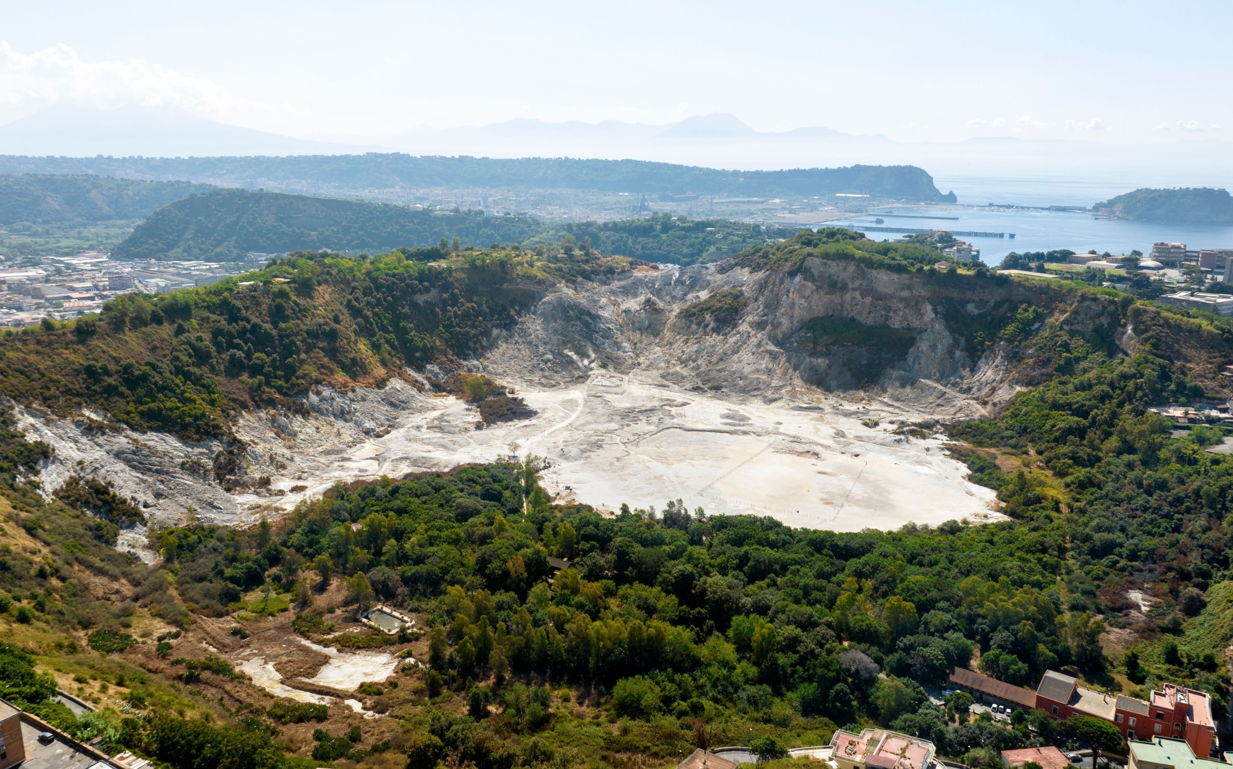 AI detects earthquake surge beneath Europe’s most dangerous volcano - Earth.com