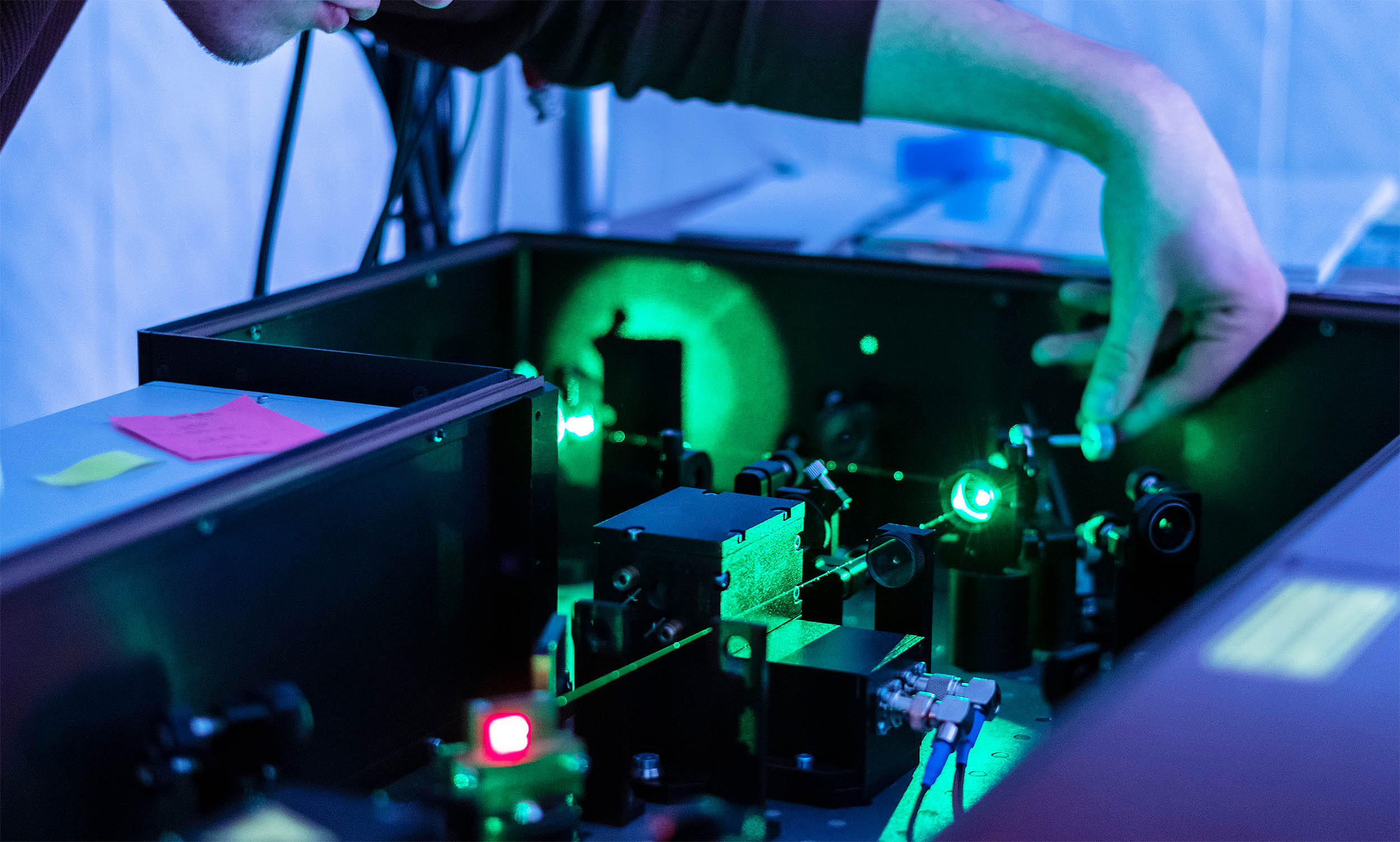 Scientists manage to “rewind time” at the quantum level Scientists manage to “rewind time” at the quantum level