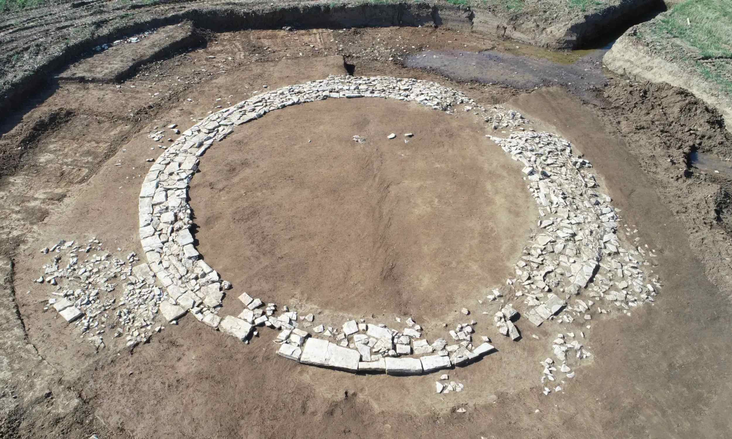 Archaeologists discover an 'extremely rare' Roman tomb in Germany