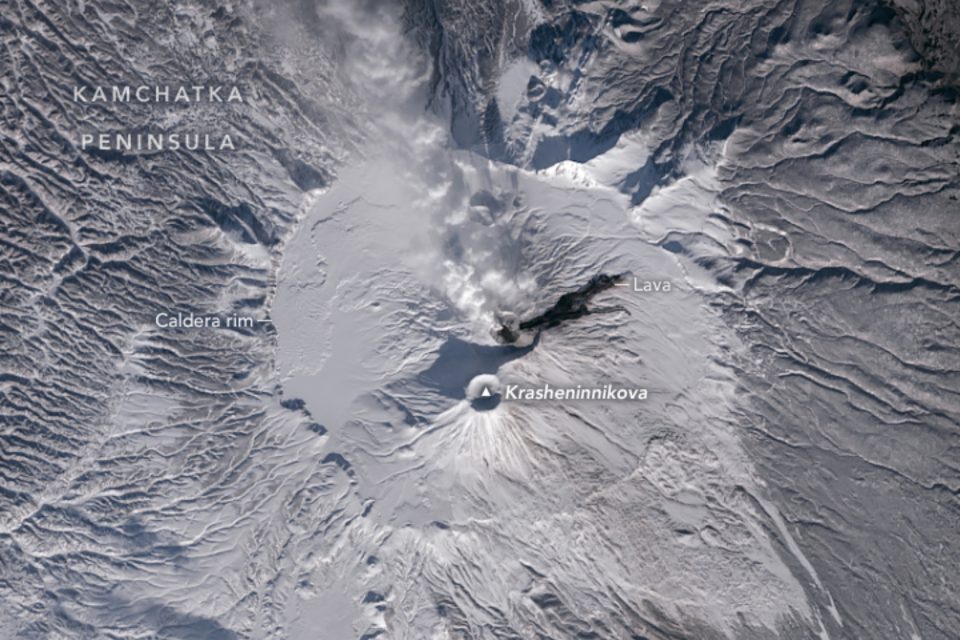 Krasheninnikova erupts after 400 years of silence