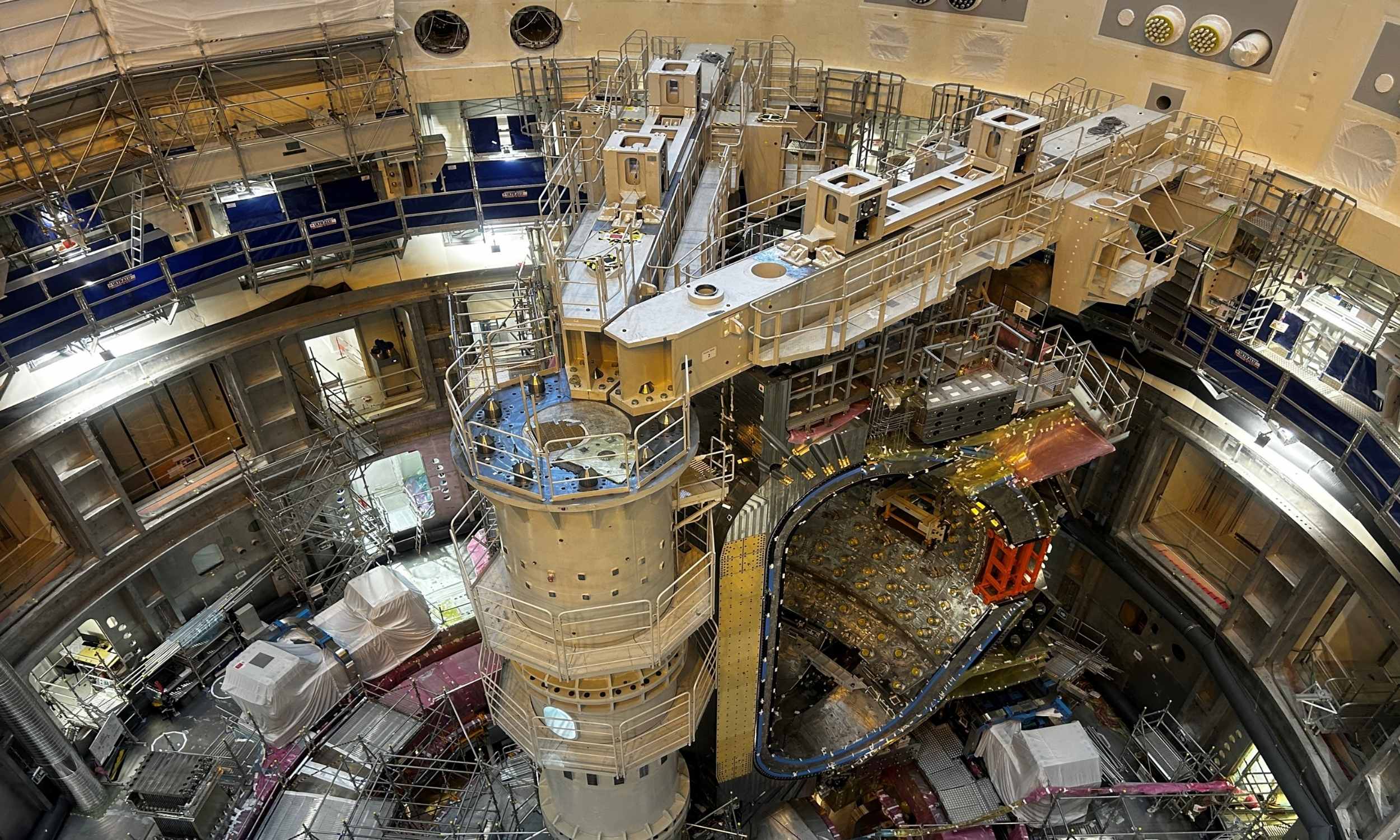 World's largest engineering project begins to recreate the Sun's energy on Earth