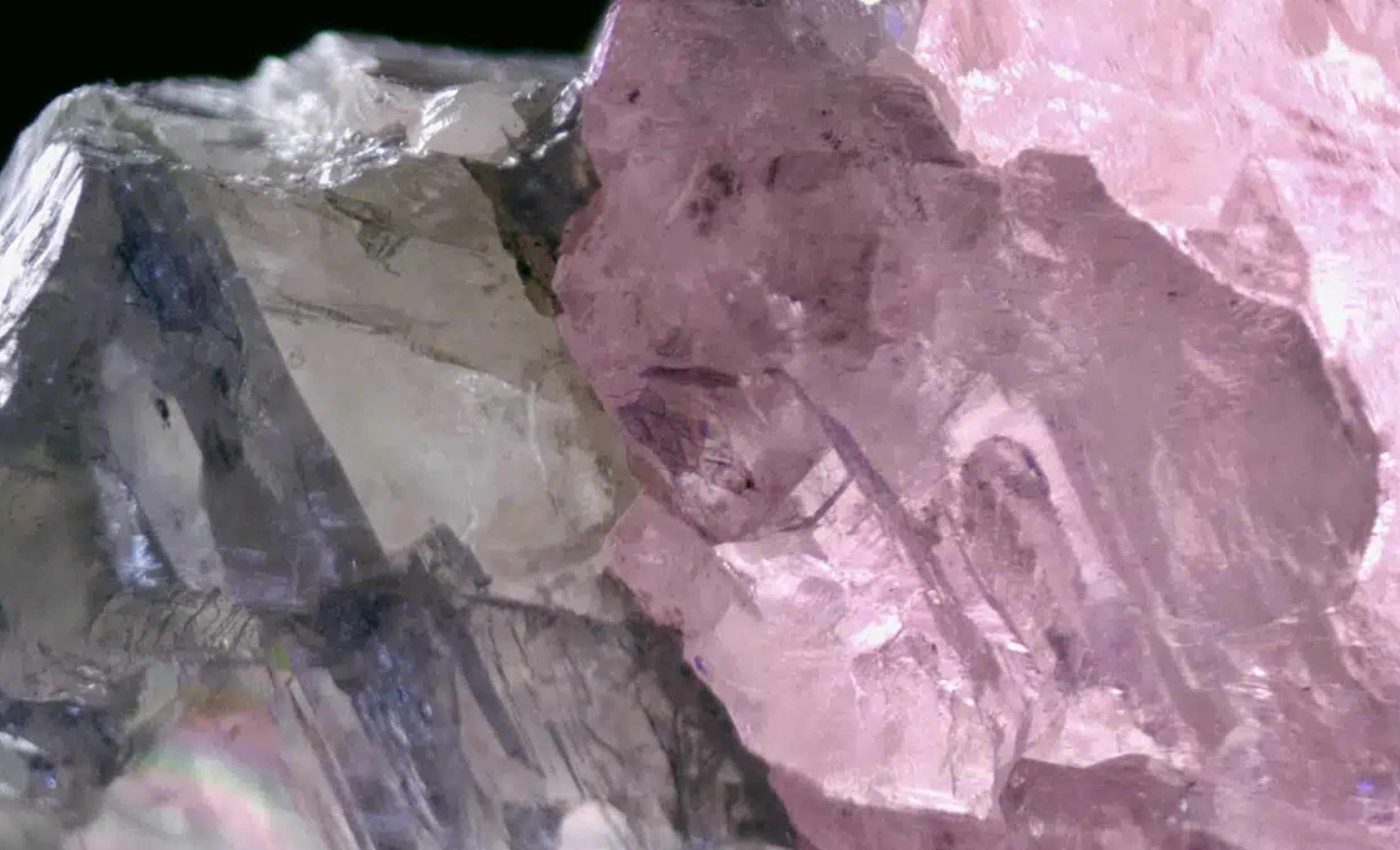 This 37.4 carat diamond is half pink and half colorless - Earth.com