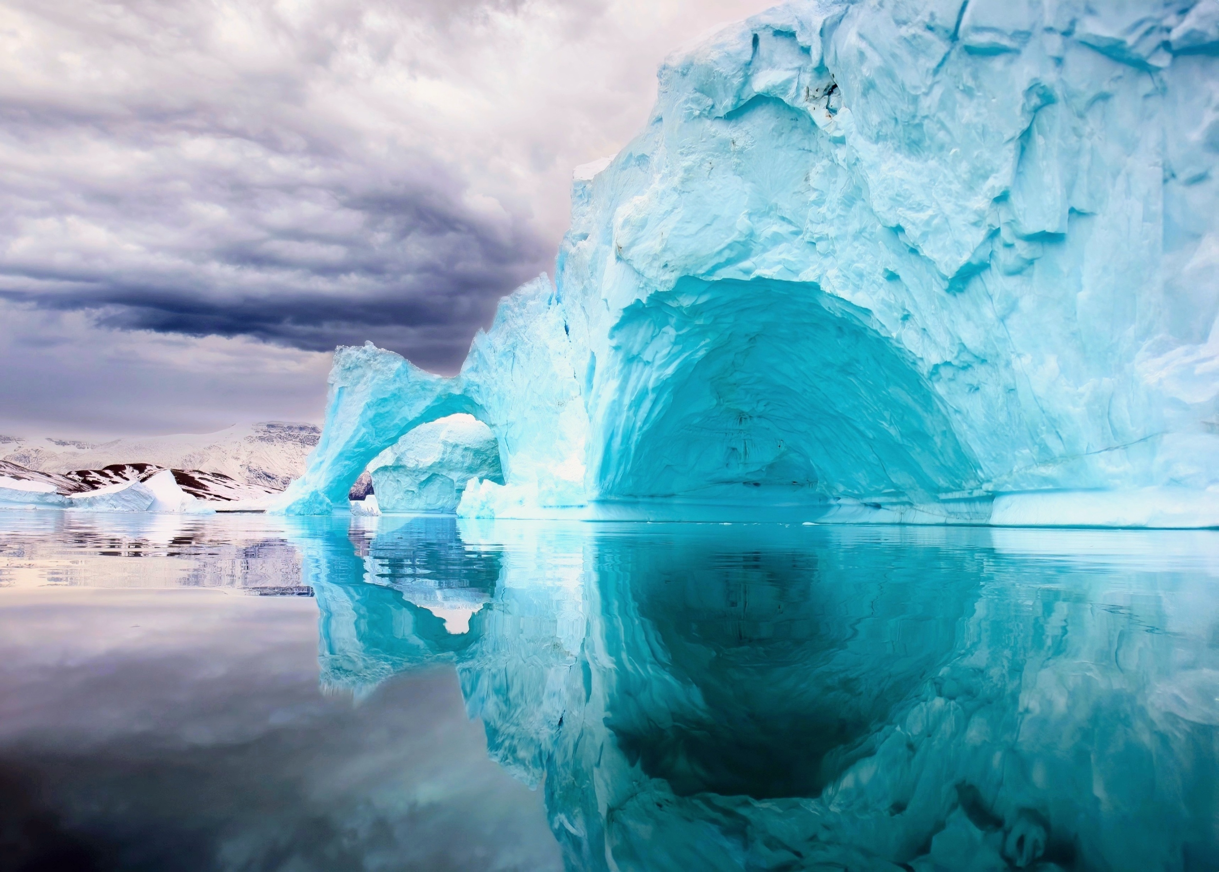 Heat in Earth’s mantle may explain uneven ice loss in Greenland