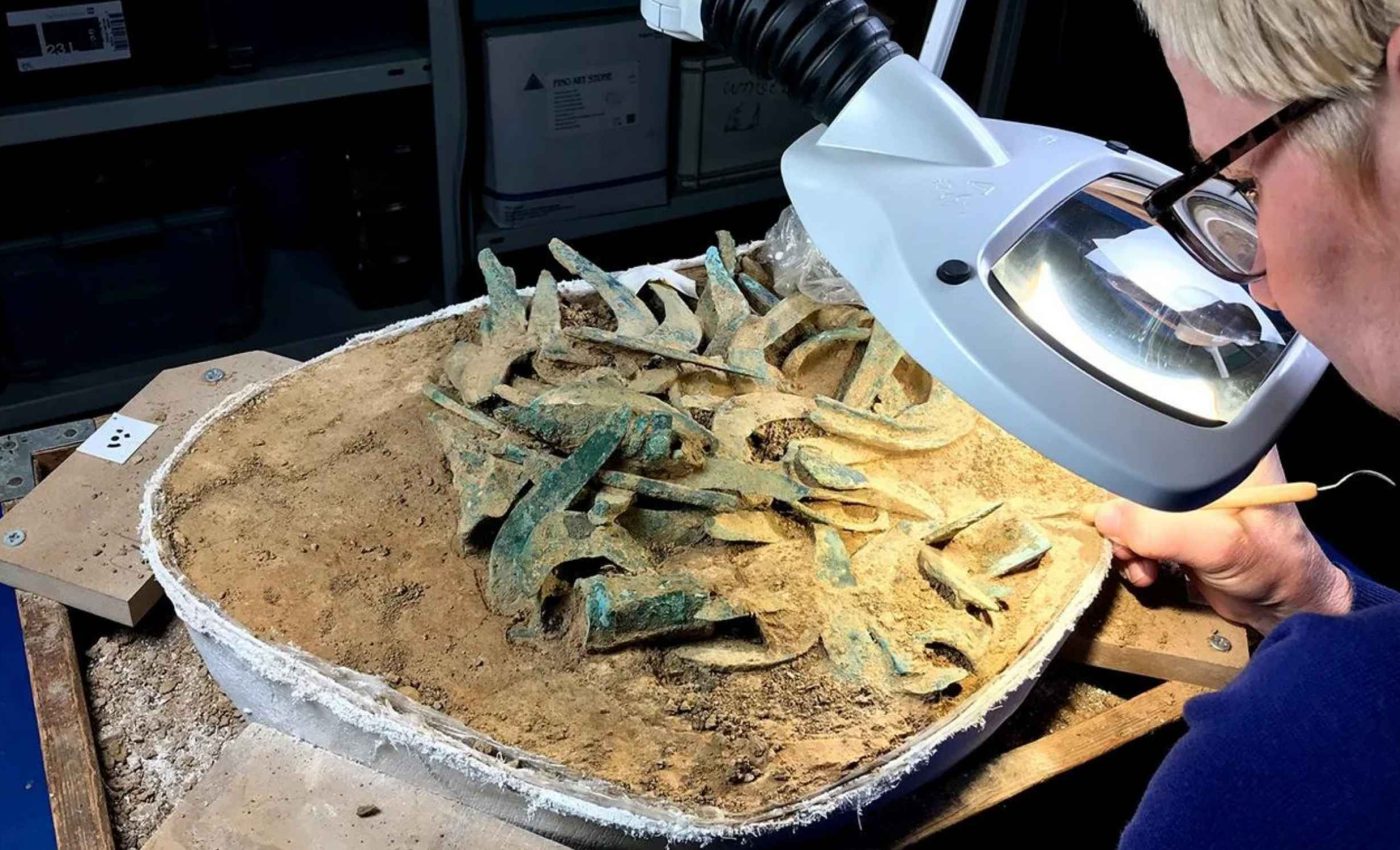 Largest Bronze Age treasure hoard discovered in a neighborhood