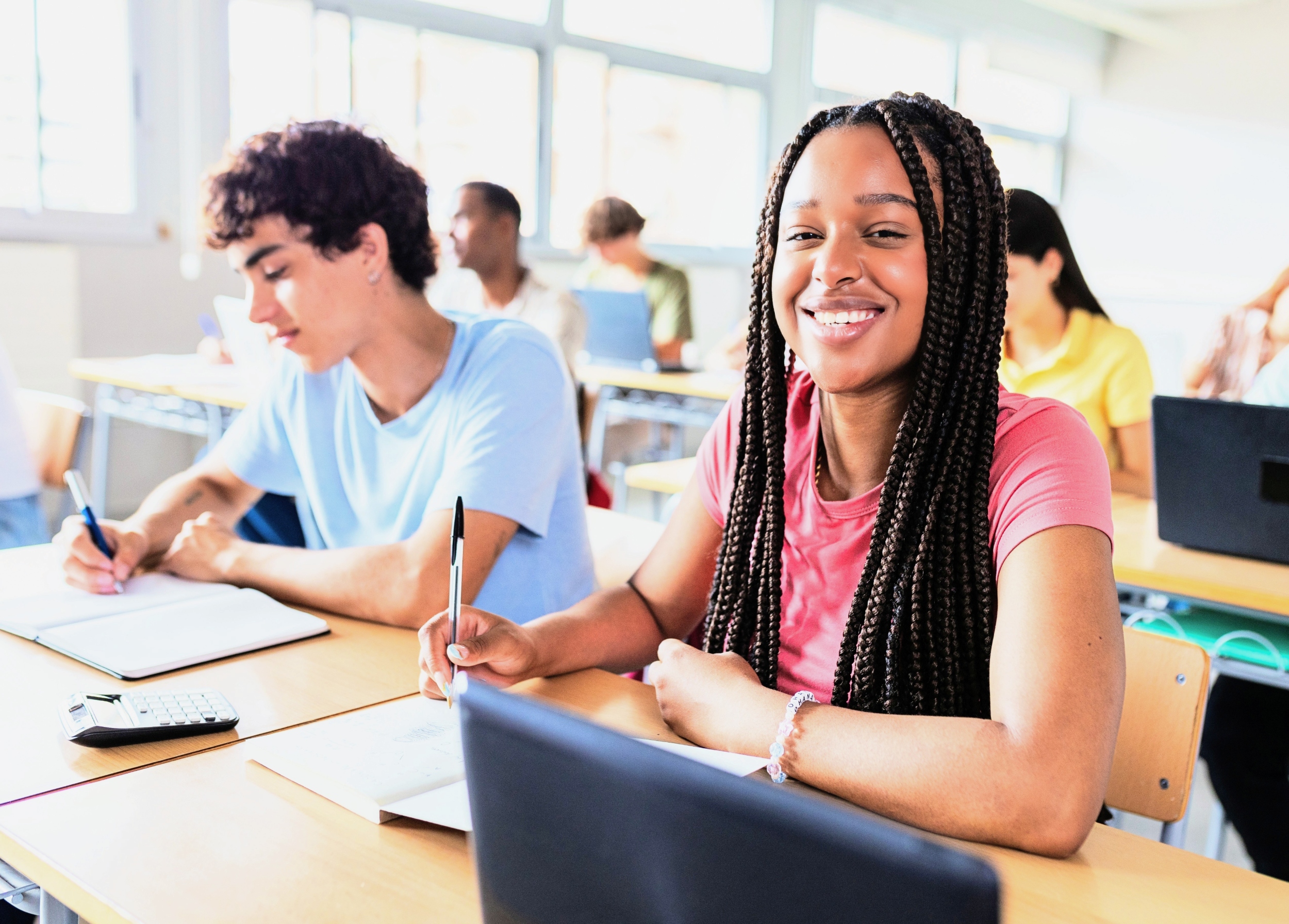 Raising the drinking age helped teens do better in school