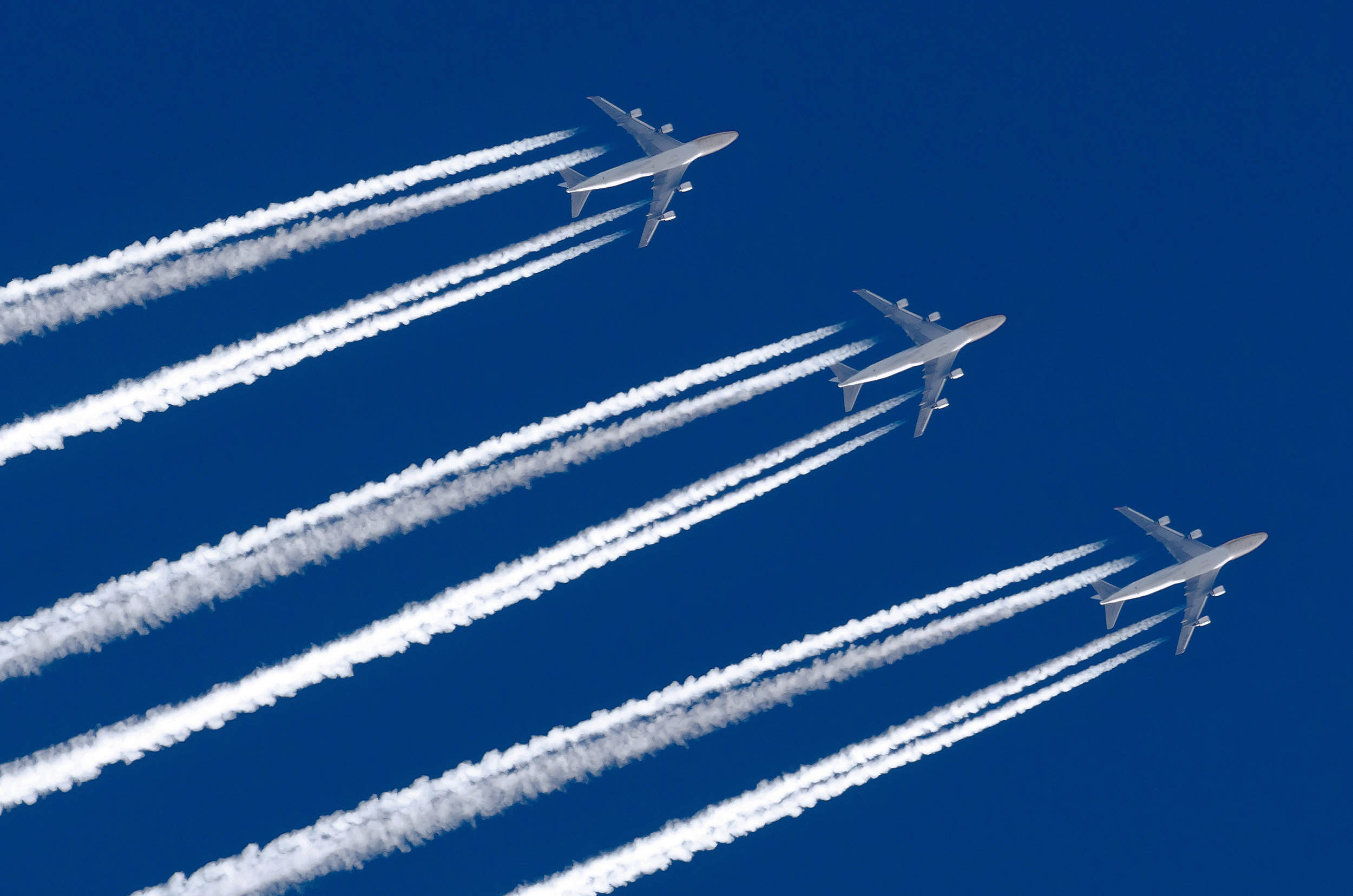 MIT has a new plan to reduce airplane contrails and their climate impact
