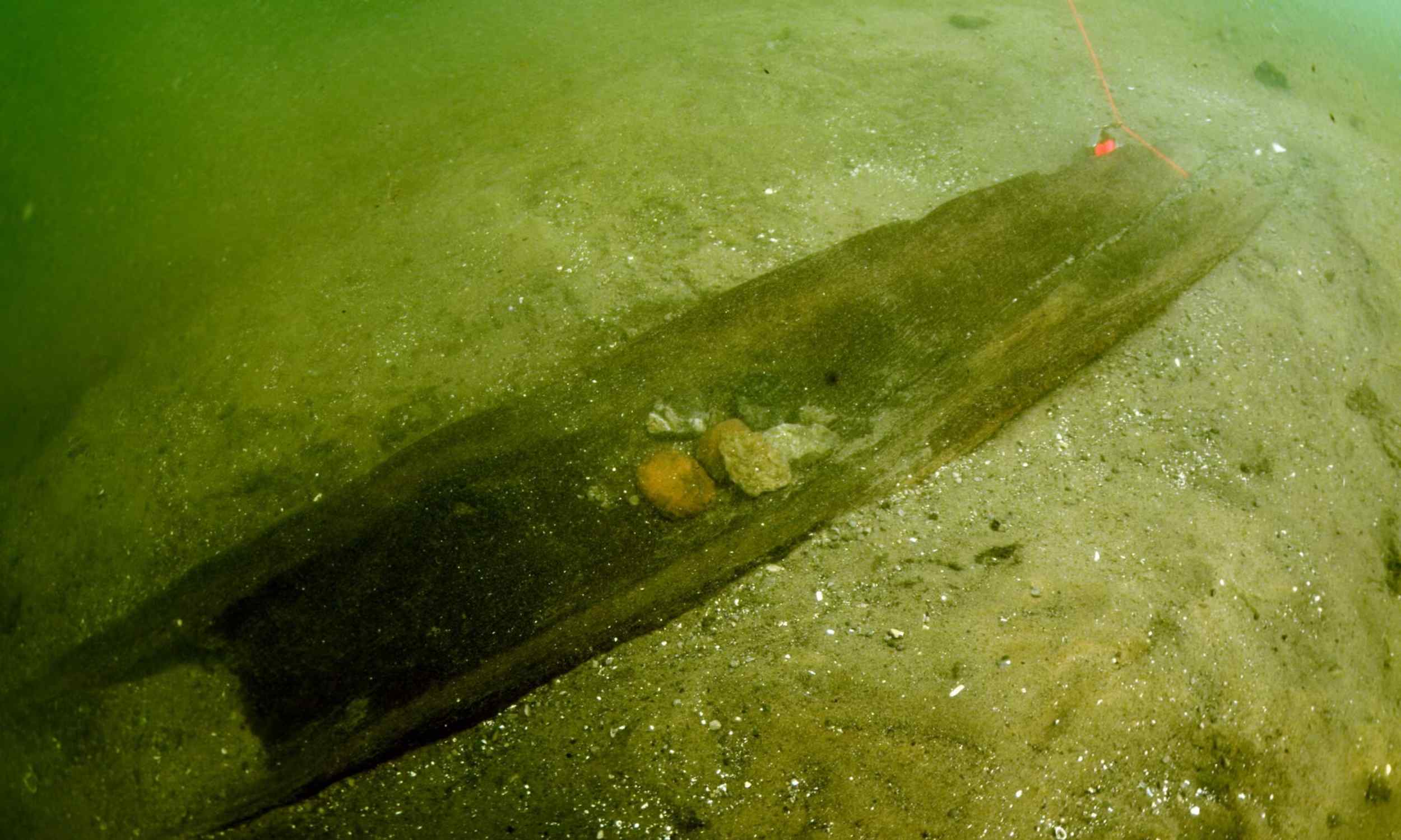 Prehistoric canoes found in the US are older than the Egyptian pyramids