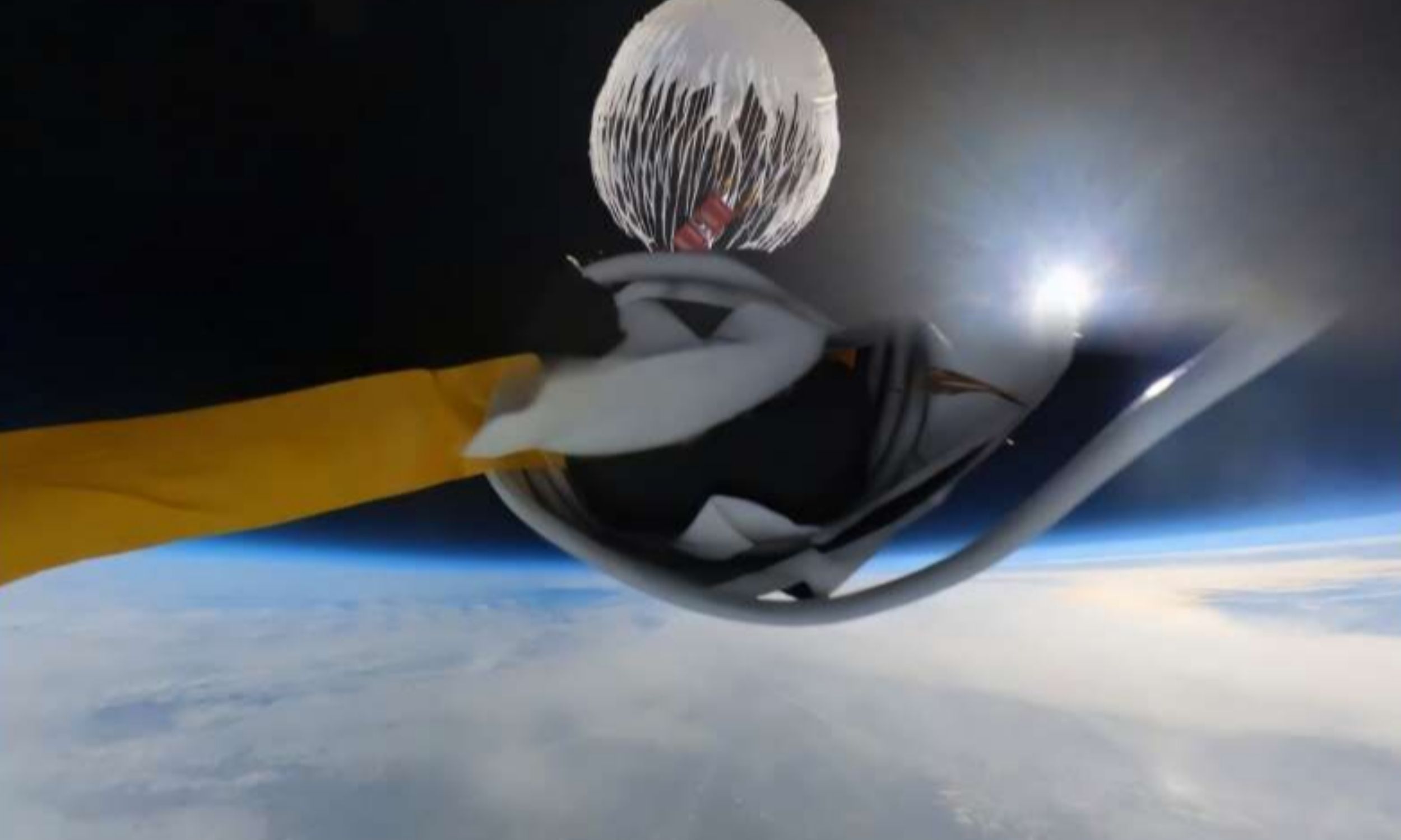 New portable invention detects space particles around you