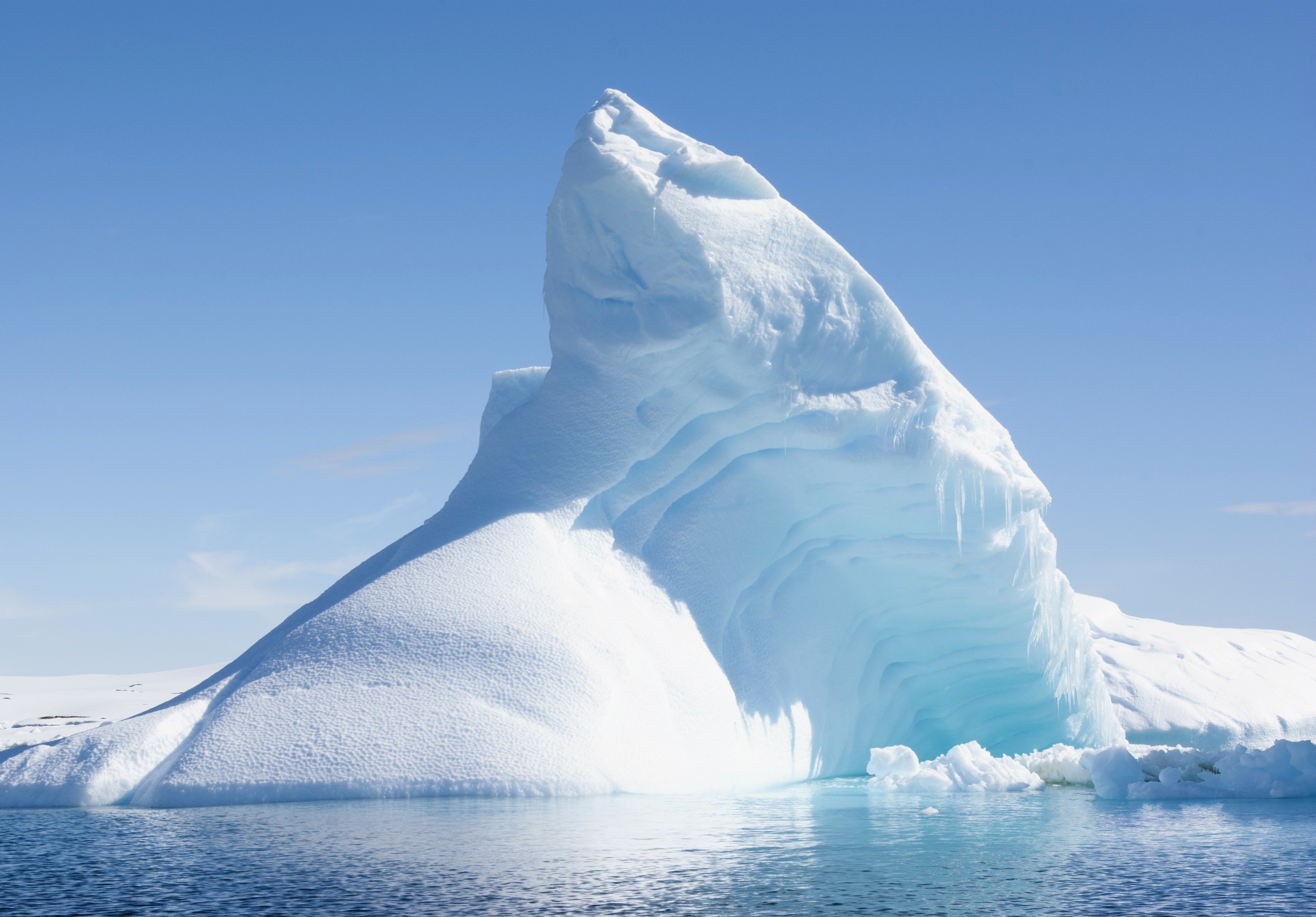 Greenland’s most extreme ice melt events are getting dramatically worse