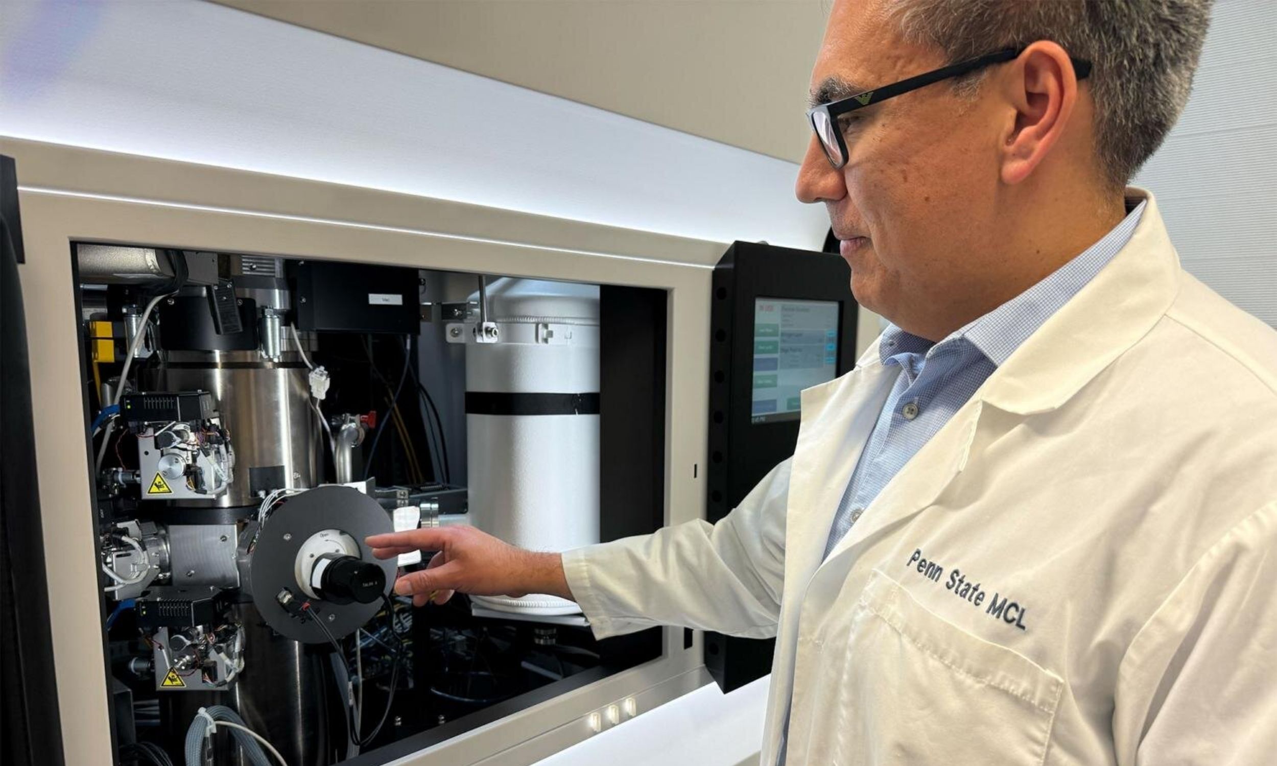 Flexible gel-like plastic could solve a major electronics problem